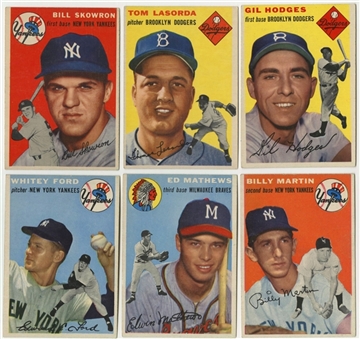 1954 Topps Baseball Near Set (233/250) 